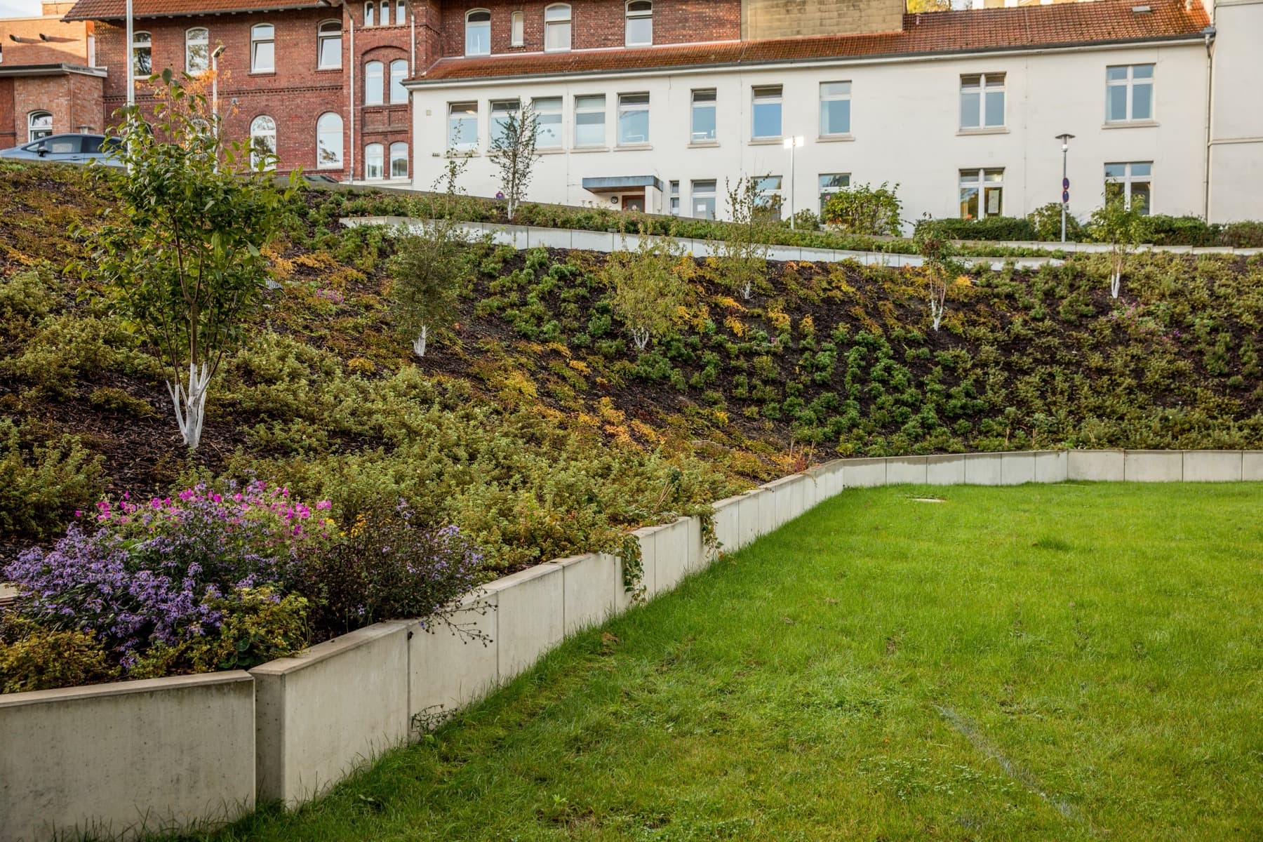 Firmenparkplatz Gestaltung Bielefeld