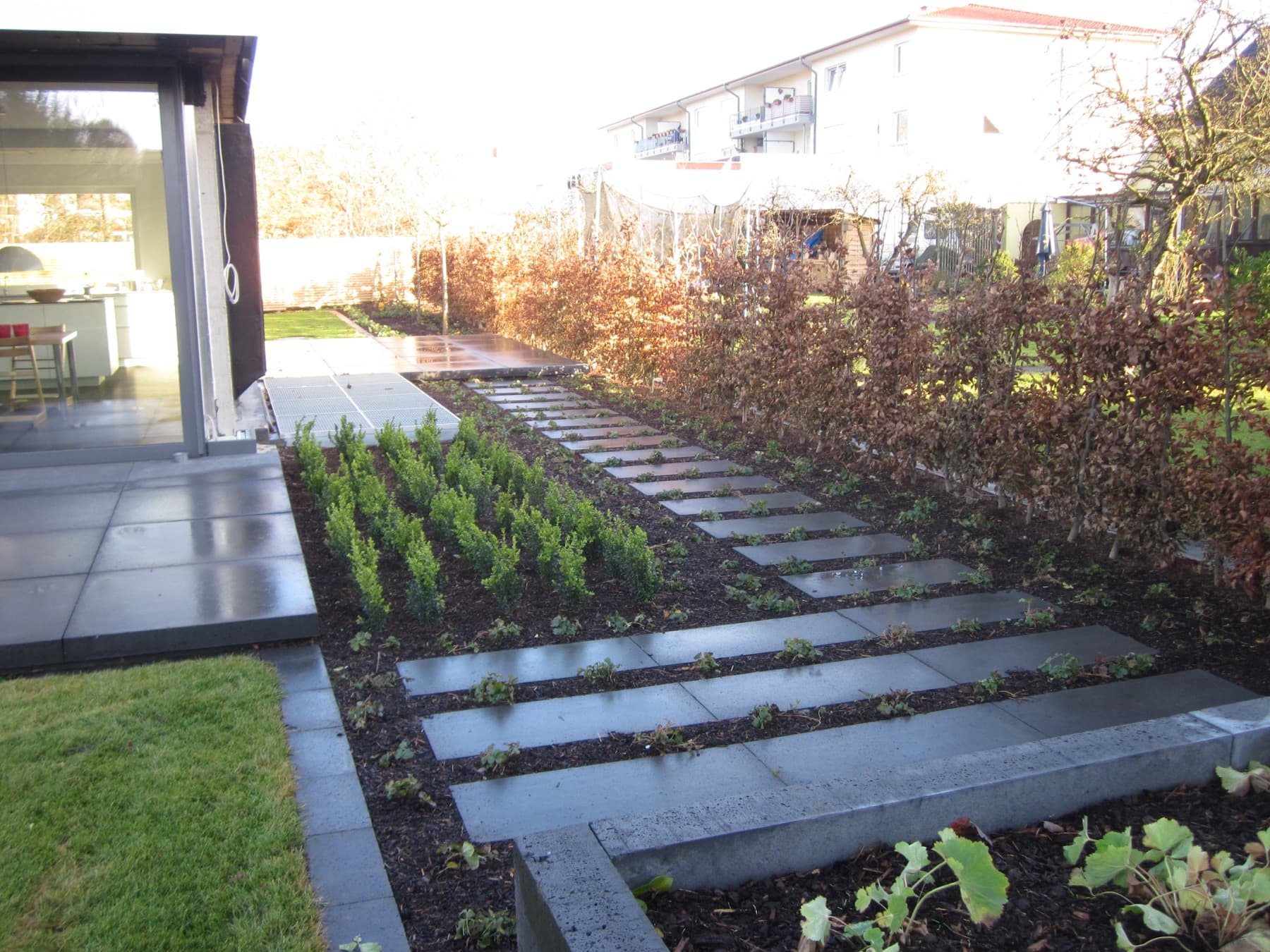 Privatgarten Bepflanzung mit professioneller Gartengestaltung in Bielefeld